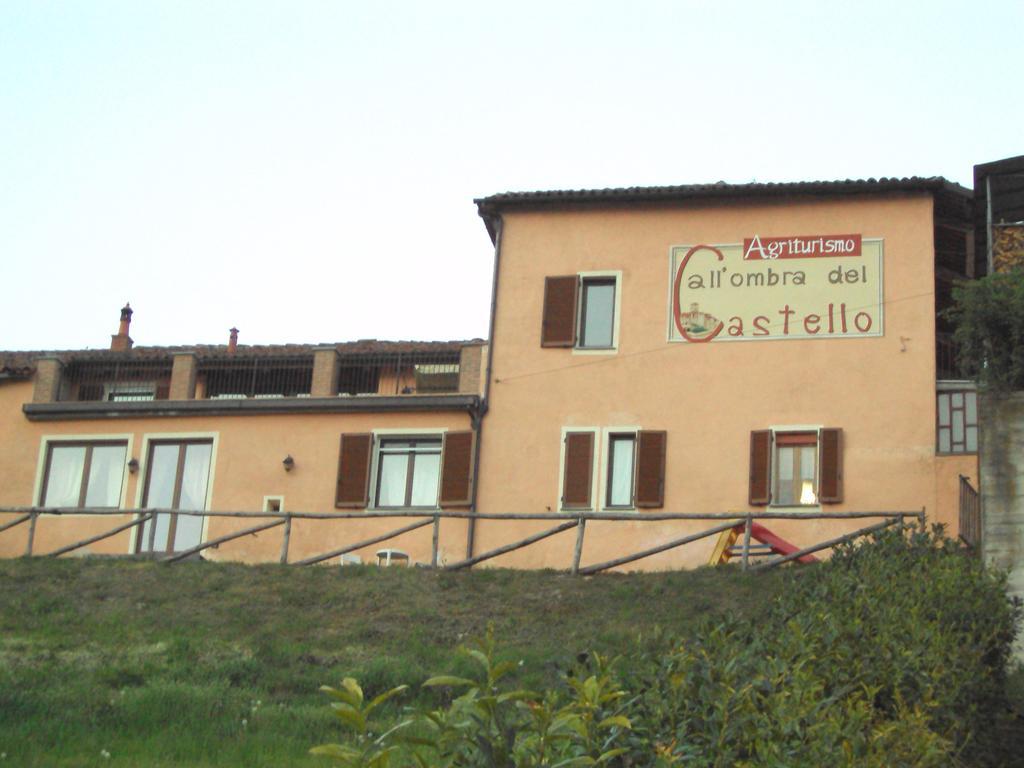 All'Ombra del Castello Cigliè Esterno foto