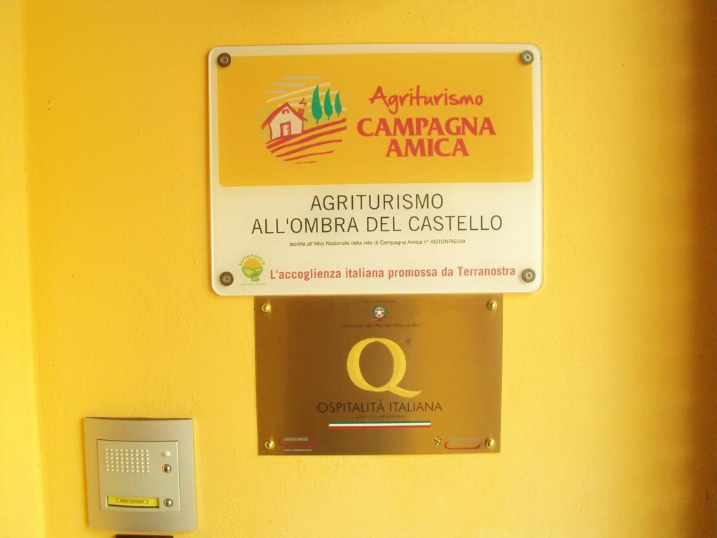 All'Ombra del Castello Cigliè Esterno foto